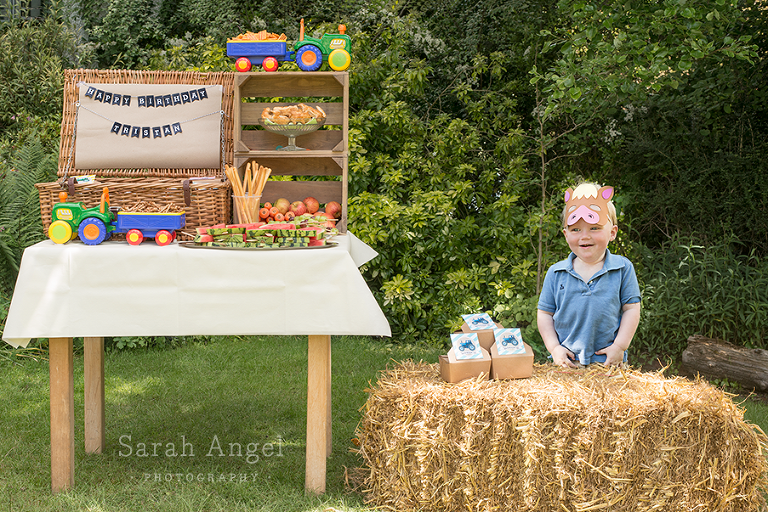 7_T2birthday_SarahAngelPhotography