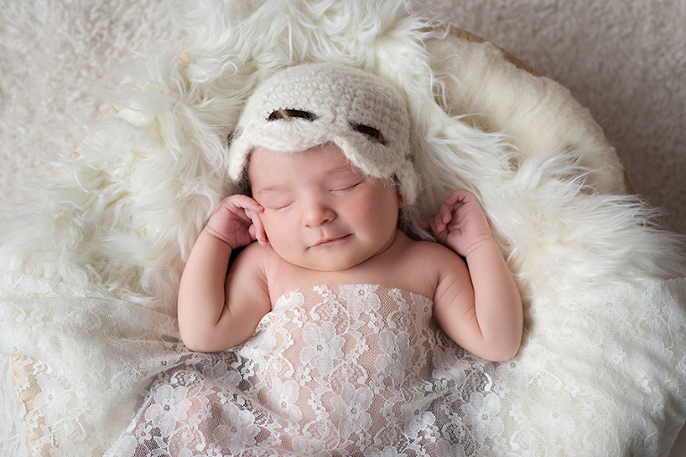 The best age for newborn photography and older baby photoshoots